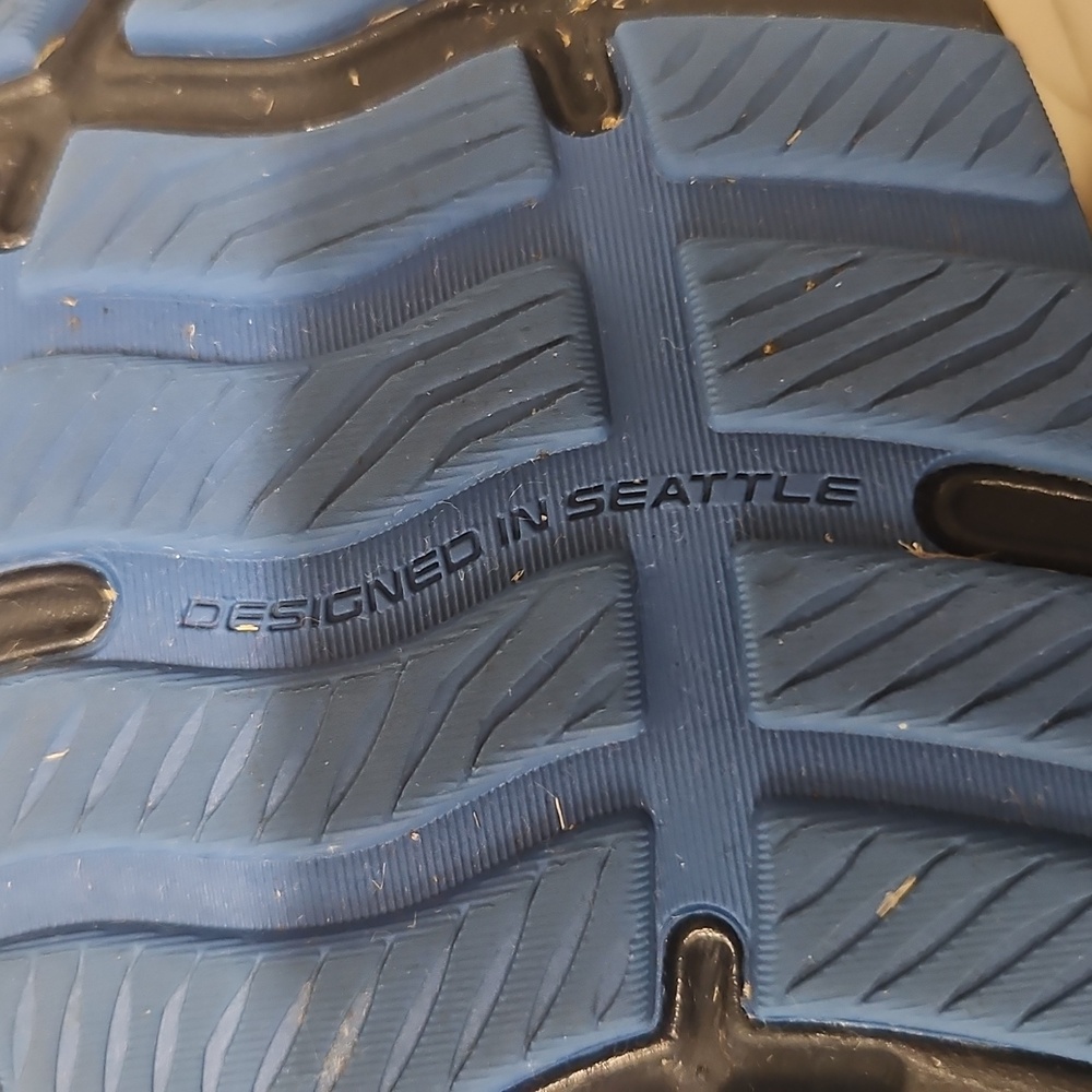 Brooks GHOST Vibrant Blue Camouflage Sneakers MENS SIZE 9.5 OR WOMEN 11 - Picture 12 of 12